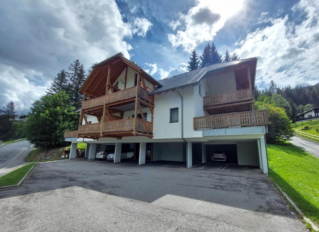 Alpenflair - Charming Ski-To-Door Apartment Bad Kleinkirchheim Dış mekan fotoğraf
